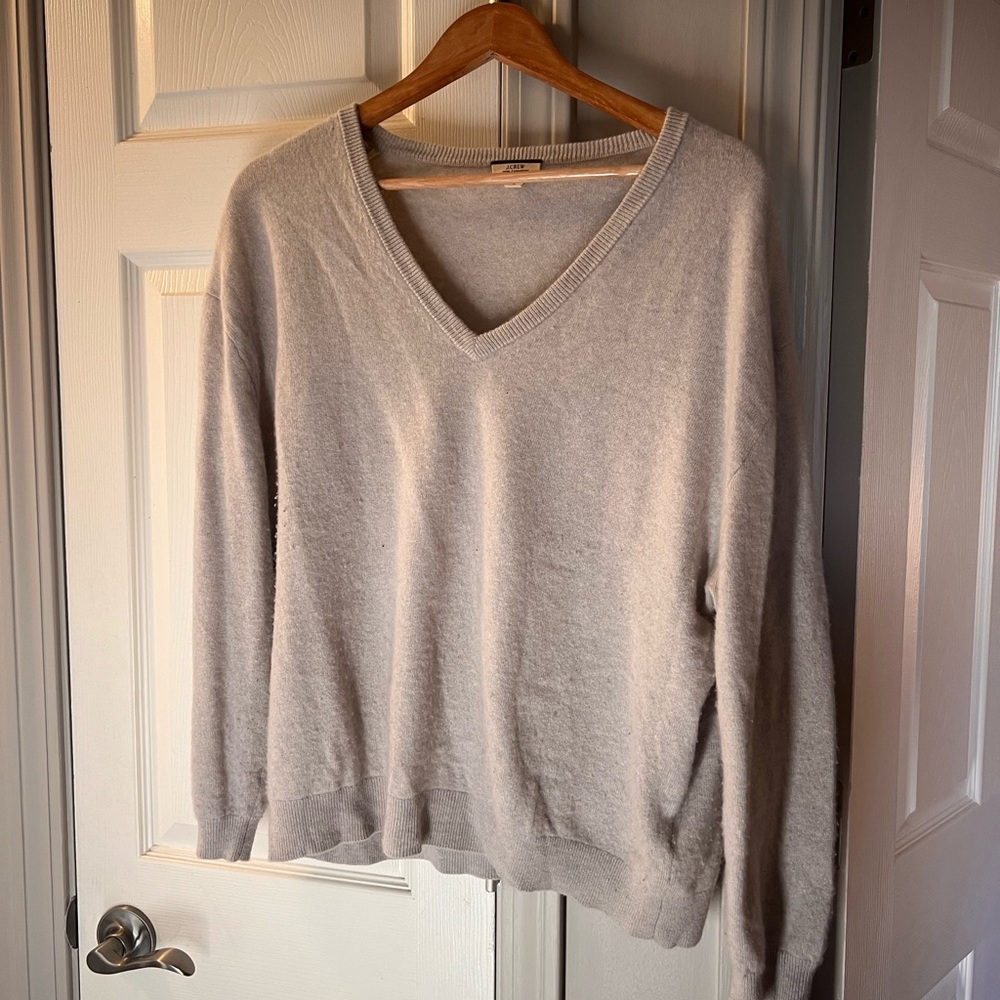 J. Crew cashmere V-Neck Sweater